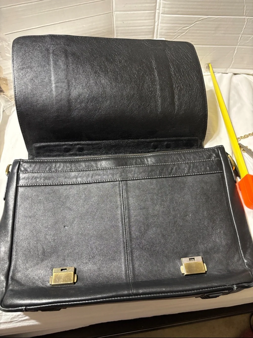 Wittchen Black Leather Men's Bag - Classic Italian Design. Vintage and handmade